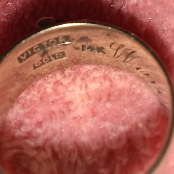 Victor Gold 14k ring. - Picture 2 of 8